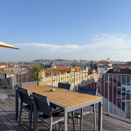Stylish With Panoramic Sea Views *